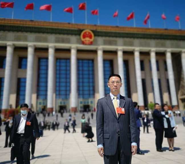 罗永章委员：加快建立国际医疗旅游产业体系